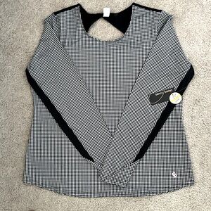 NWT CROSS COURT SPORTS TOP SIZE L